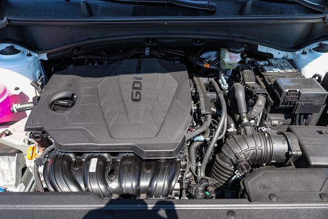 2026 Kia Sportage LX Image 8 of 28