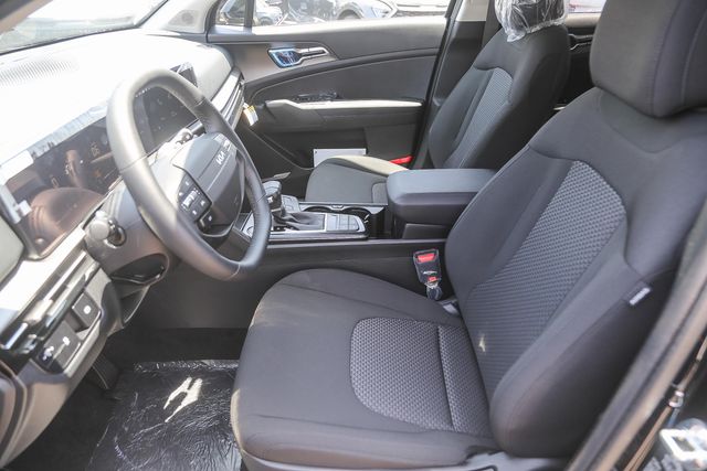 2026 Kia Sportage LX Image 14 of 28