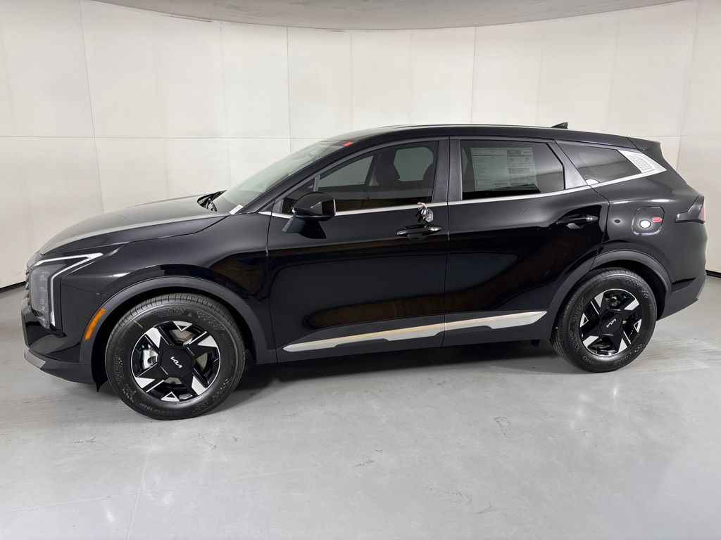 2026 Kia Sportage LX Image 1 of 40