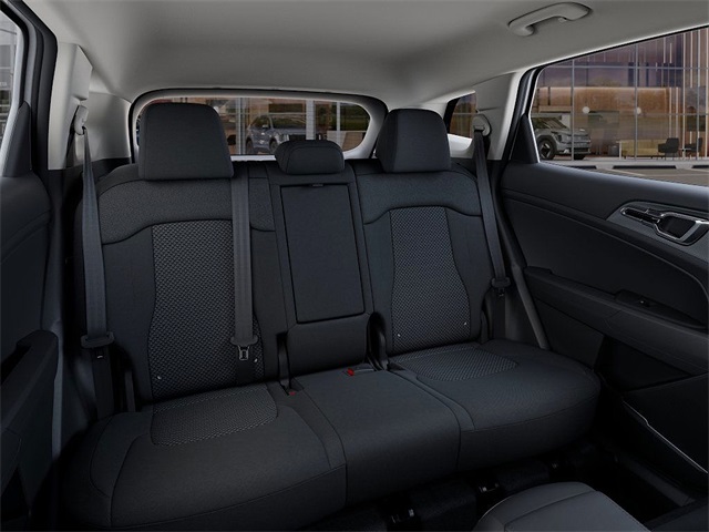 Vehicle image 16 of 27