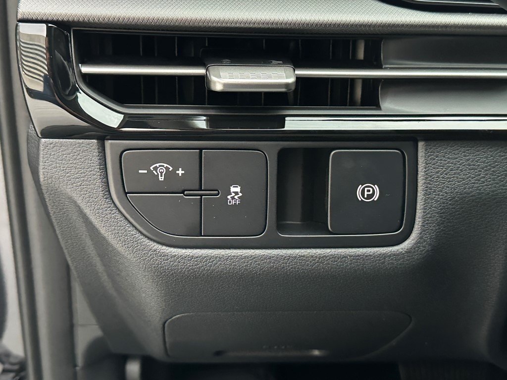 2026 Kia Sportage LX Image 25 of 26