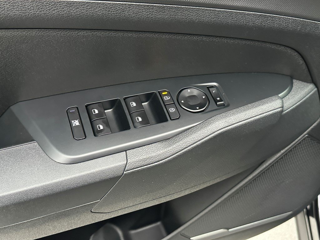 2026 Kia Sportage LX Image 15 of 26