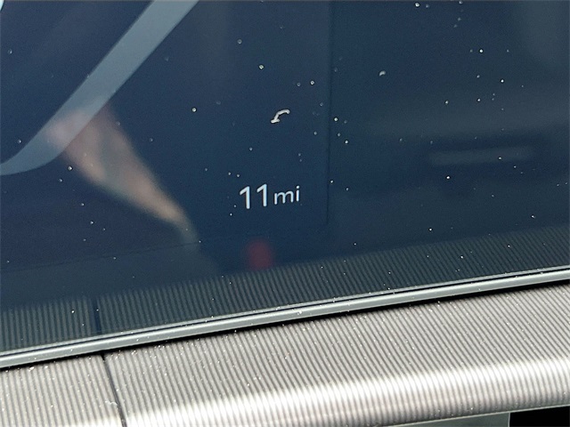 2026 Kia Sportage SX Image 32 of 37