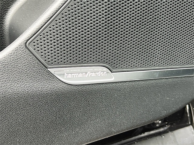 2026 Kia Sportage SX Image 34 of 37