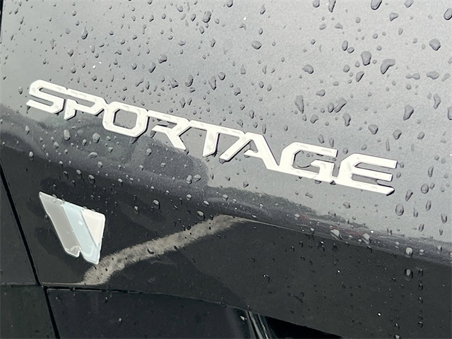 2026 Kia Sportage SX Image 31 of 37