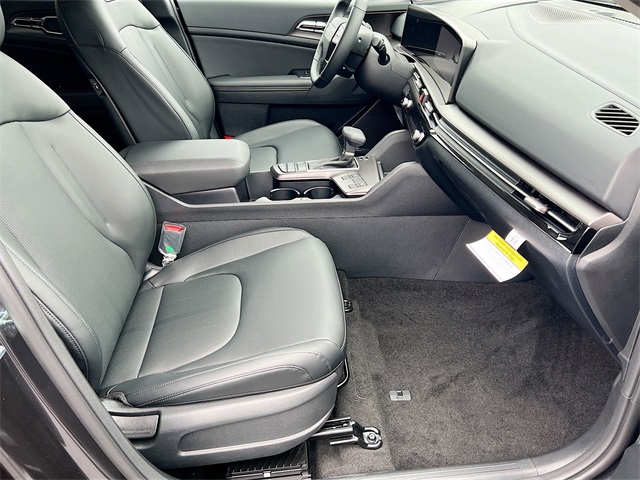 2026 Kia Sportage SX Image 14 of 37