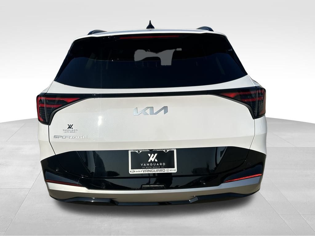 2026 Kia Sportage SX Image 4 of 26