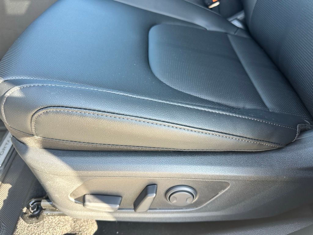 2026 Kia Sportage SX Image 23 of 26