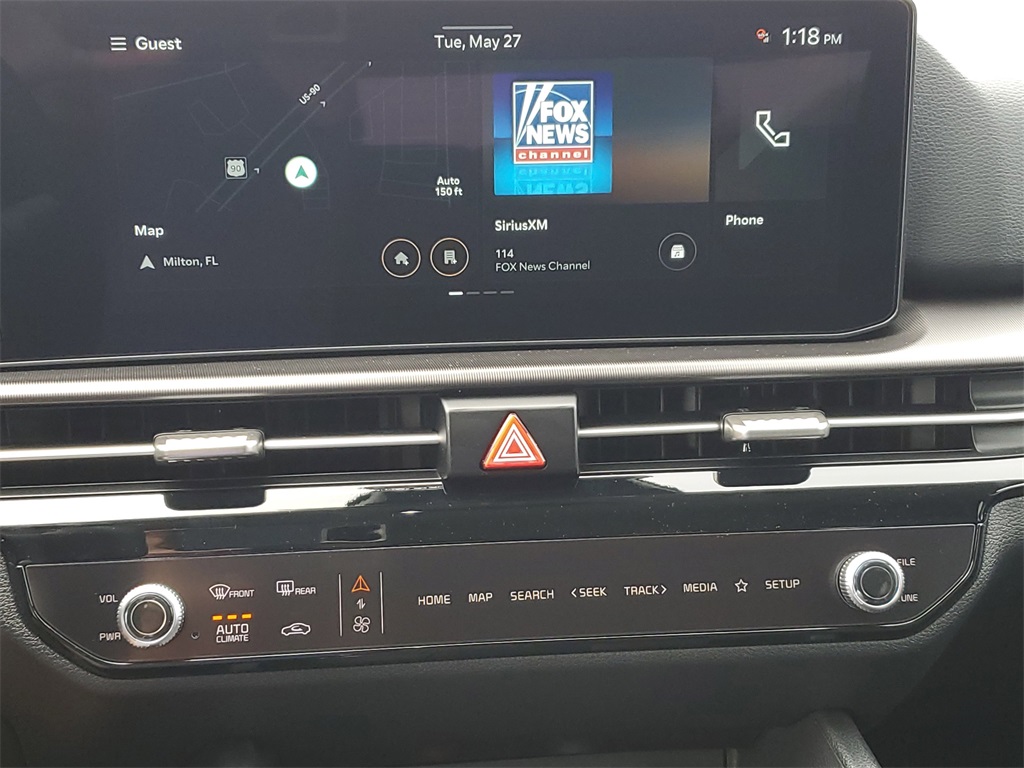 Vehicle image 15 of 30