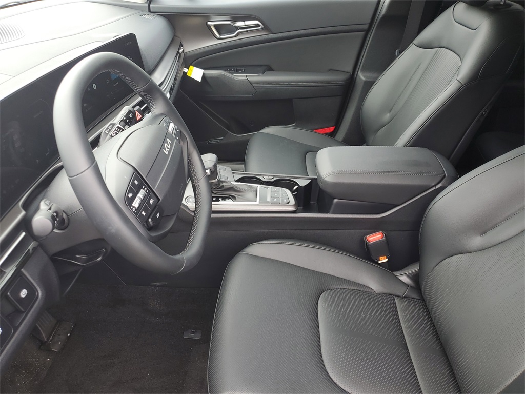 Vehicle image 5 of 30