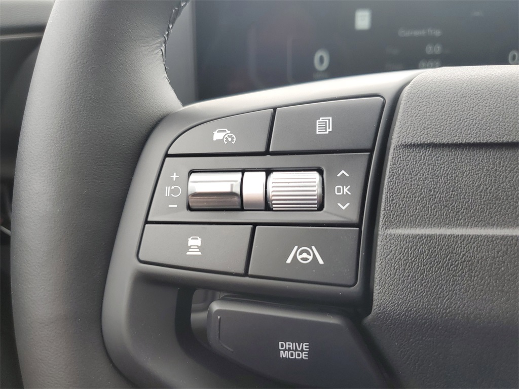 Vehicle image 12 of 30