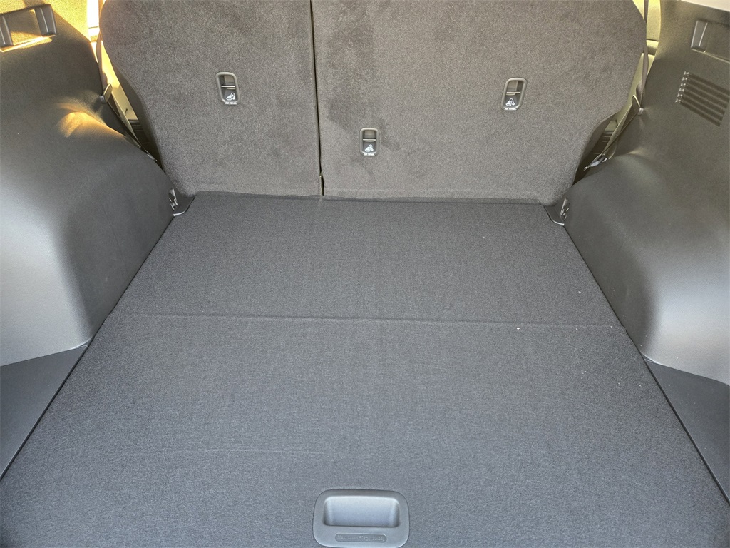 2026 Kia Sportage SX Image 8 of 22