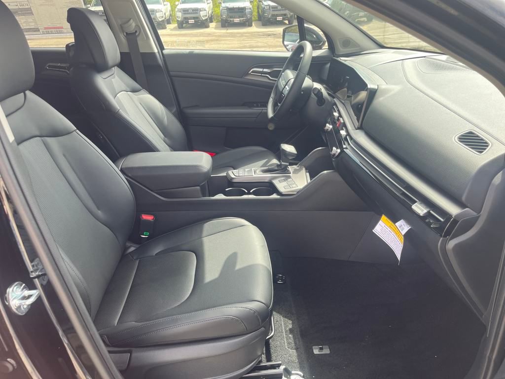 Vehicle image 15 of 35