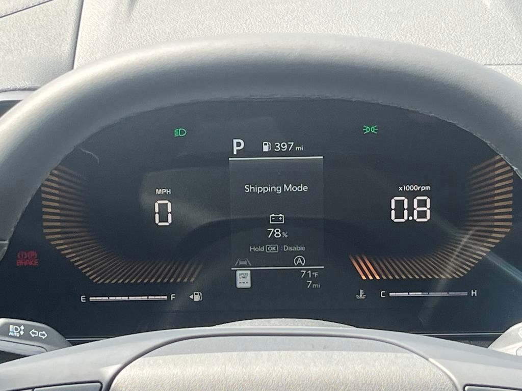 Vehicle image 22 of 35