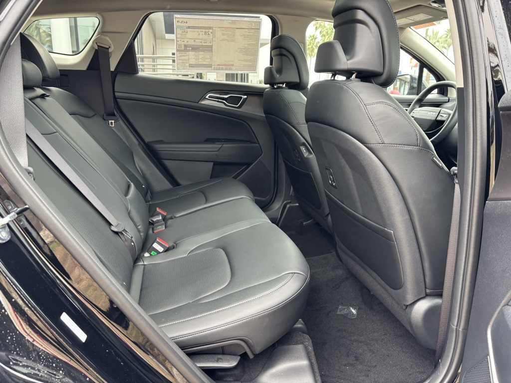 2026 Kia Sportage SX Image 21 of 24