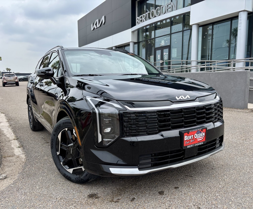 2026 Kia Sportage SX Image 2 of 24