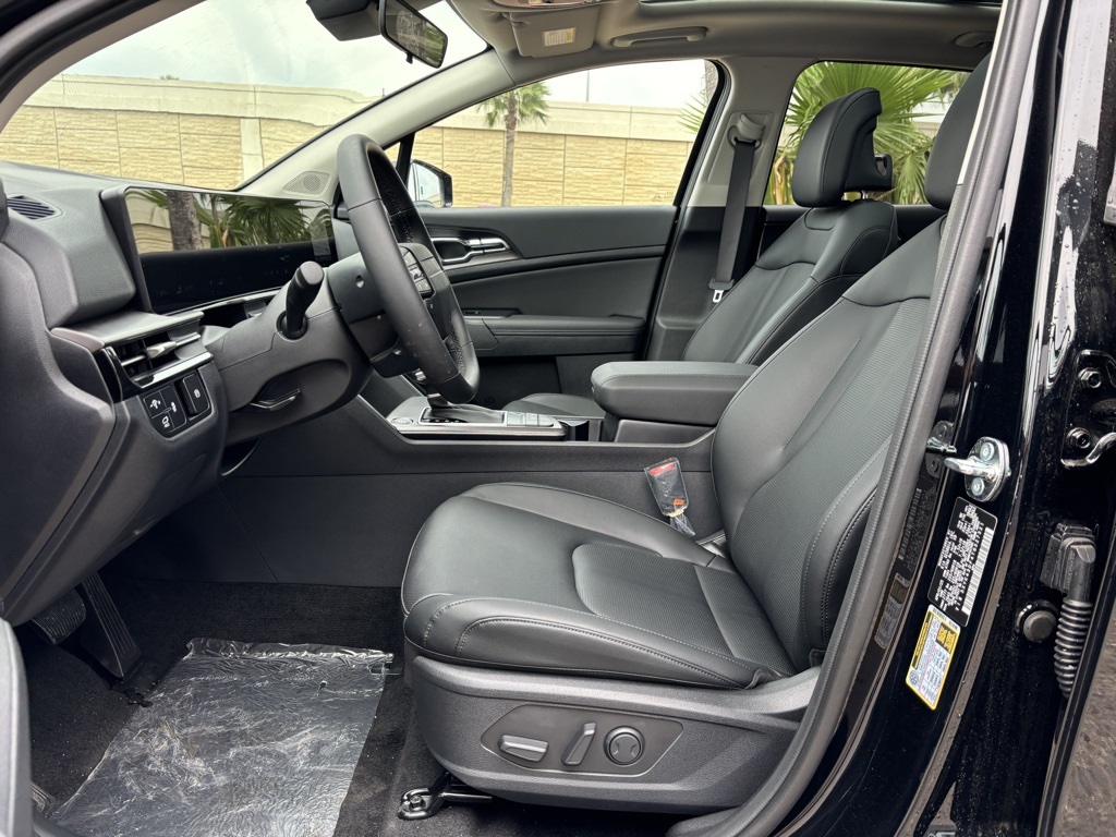 2026 Kia Sportage SX Image 16 of 24