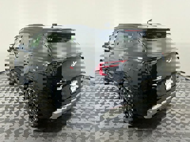 Vehicle image 8 of 36