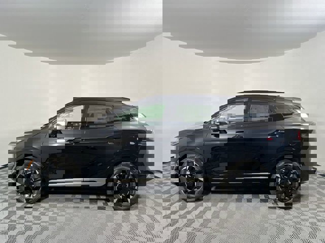 Vehicle image 9 of 36