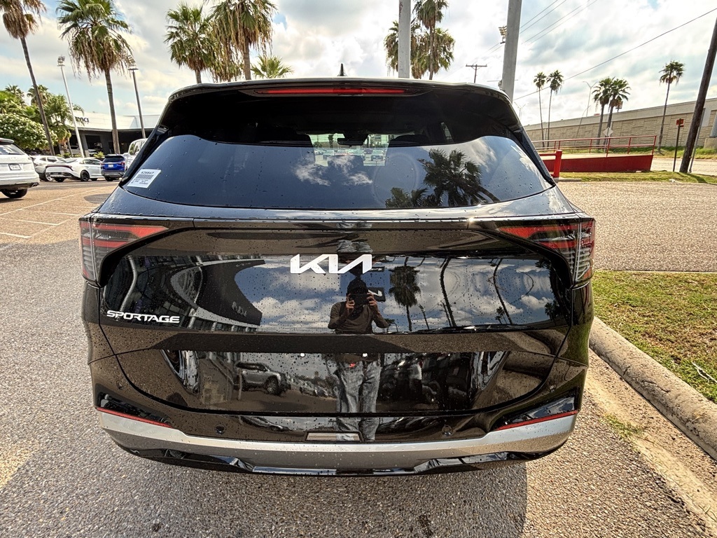 2026 Kia Sportage SX-Prestige Image 5 of 20