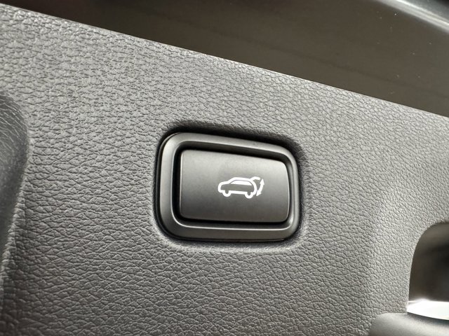 2026 Kia Sportage SX-Prestige Image 17 of 23