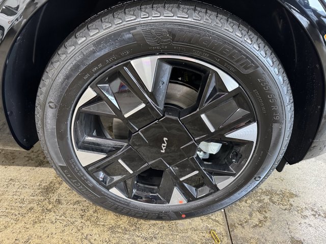 2026 Kia Sportage SX-Prestige Image 5 of 23