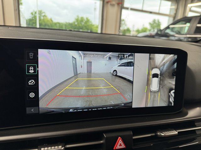 2026 Kia Sportage SX-Prestige Image 11 of 23