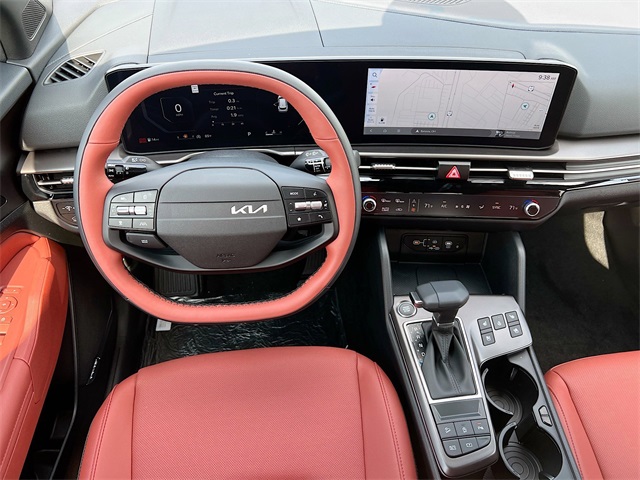 2026 Kia Sportage SX-Prestige Image 16 of 37