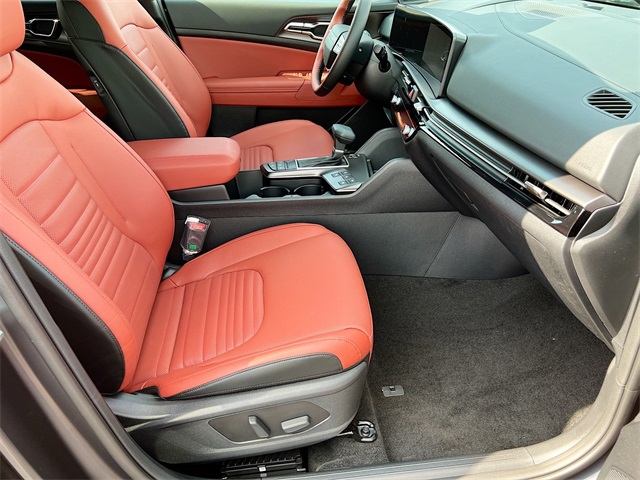 2026 Kia Sportage SX-Prestige Image 14 of 37