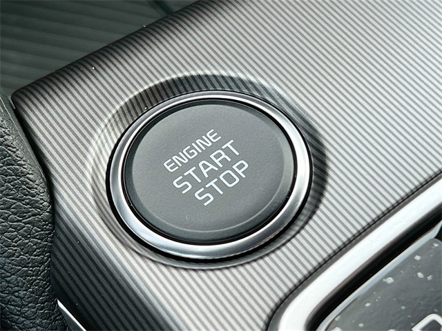 2026 Kia Sportage SX-Prestige Image 32 of 37
