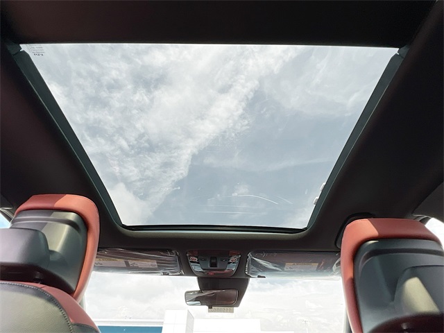 2026 Kia Sportage SX-Prestige Image 19 of 37