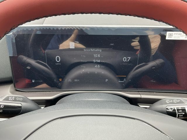 2026 Kia Sportage SX-Prestige Image 9 of 26