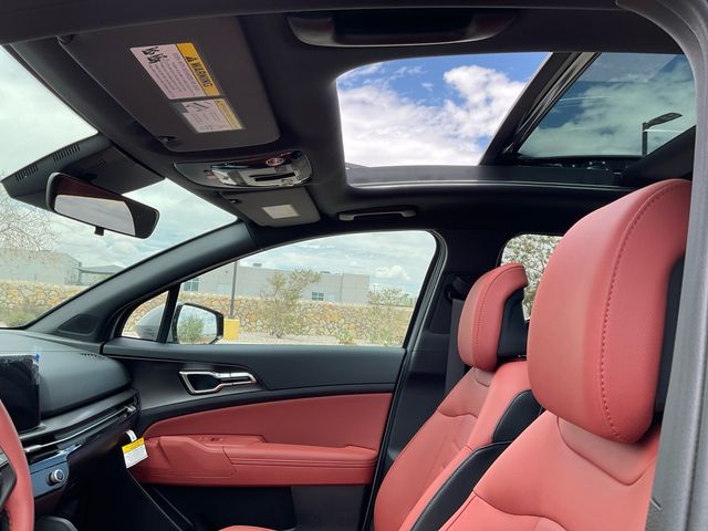 2026 Kia Sportage SX-Prestige Image 18 of 26