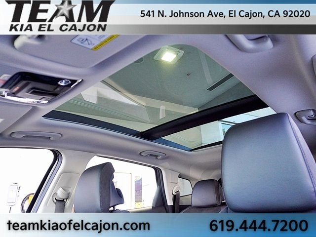 2026 Kia Sportage SX-Prestige Image 28 of 46