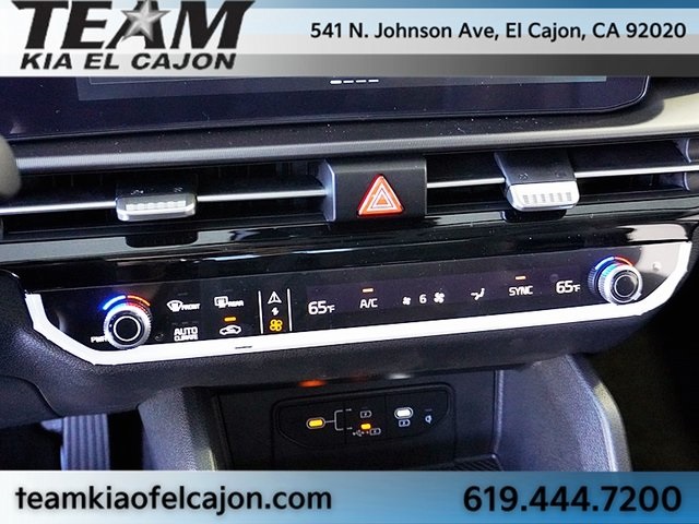 2026 Kia Sportage SX-Prestige Image 25 of 46