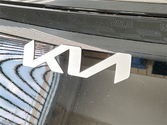2026 Kia Sportage SX-Prestige Image 34 of 37