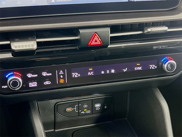 2026 Kia Sportage SX-Prestige Image 16 of 37