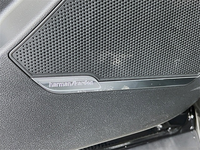 2026 Kia Sportage SX-Prestige Image 27 of 37