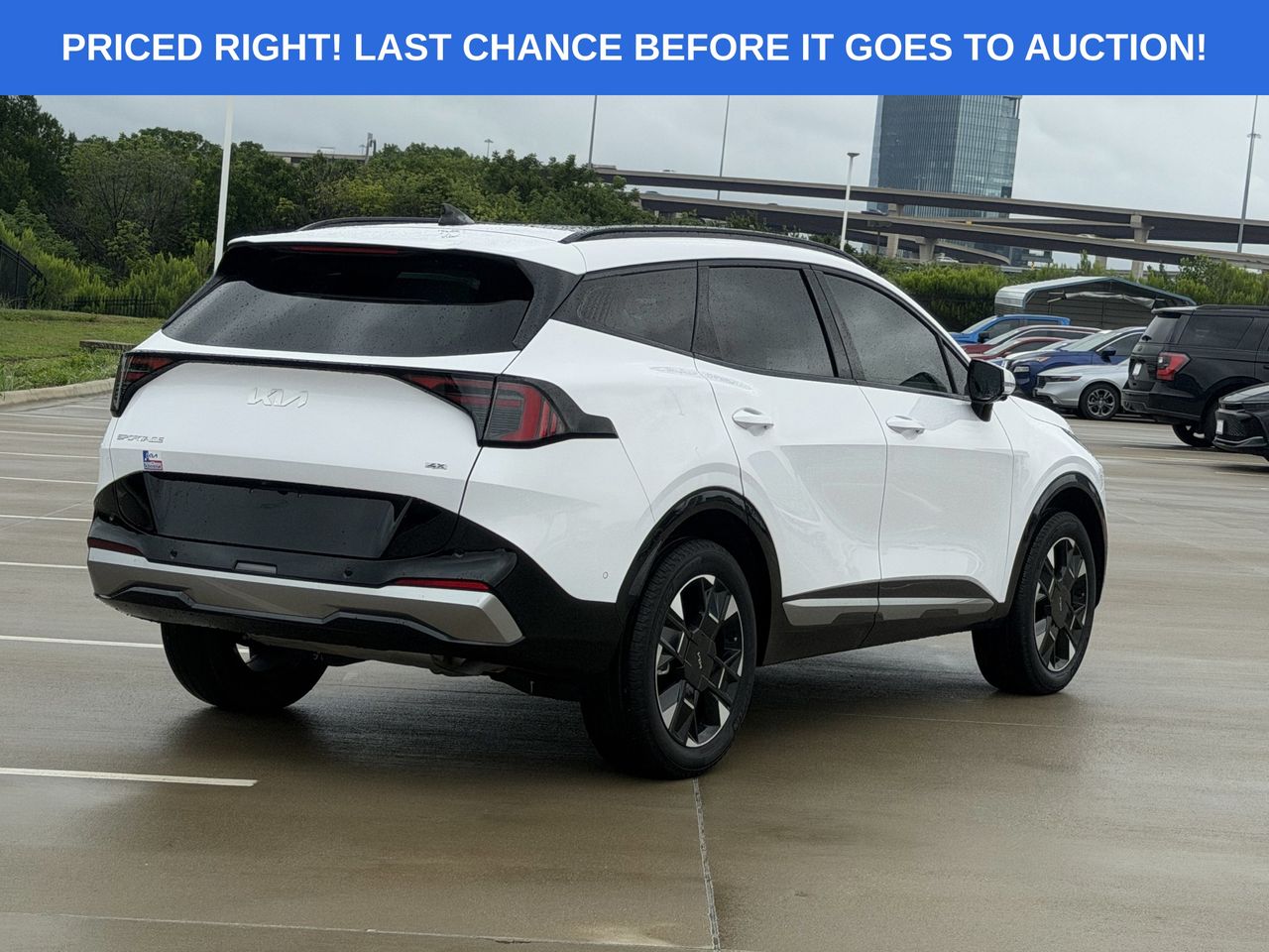 2026 Kia Sportage SX-Prestige Image 3 of 29