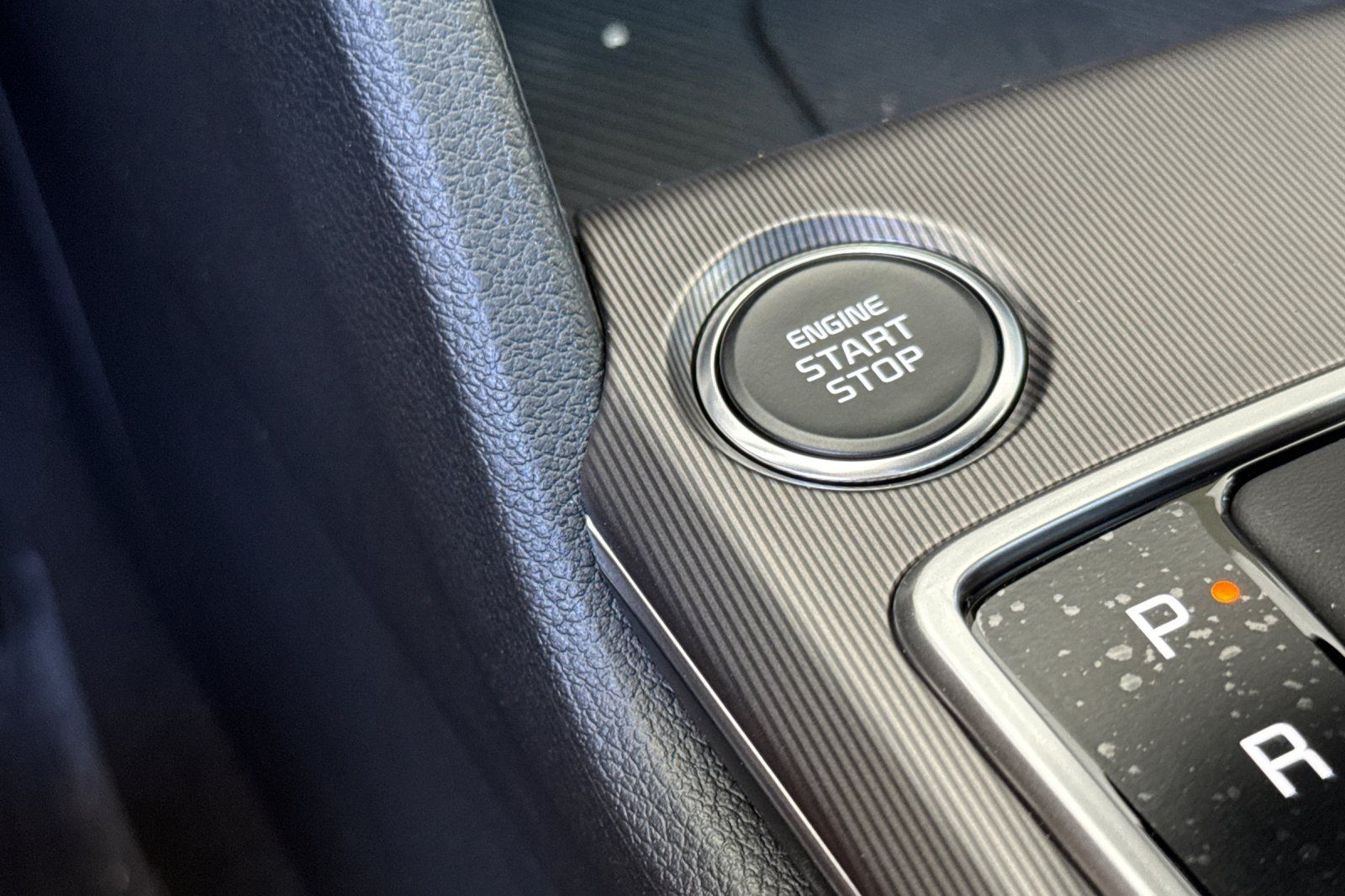 2026 Kia Sportage SX-Prestige Image 20 of 25