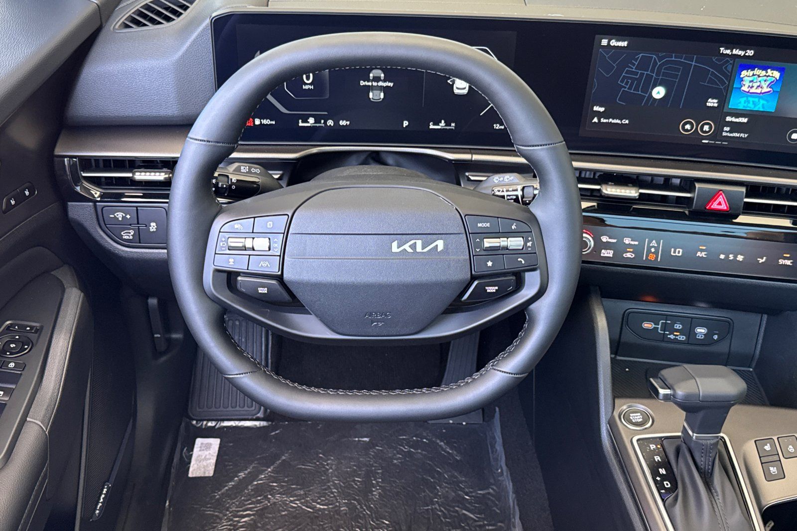 2026 Kia Sportage SX-Prestige Image 11 of 25