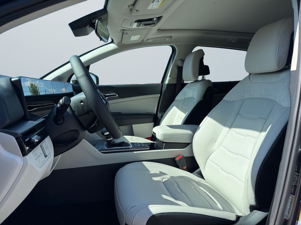 2026 Kia Sportage SX-Prestige Image 11 of 20