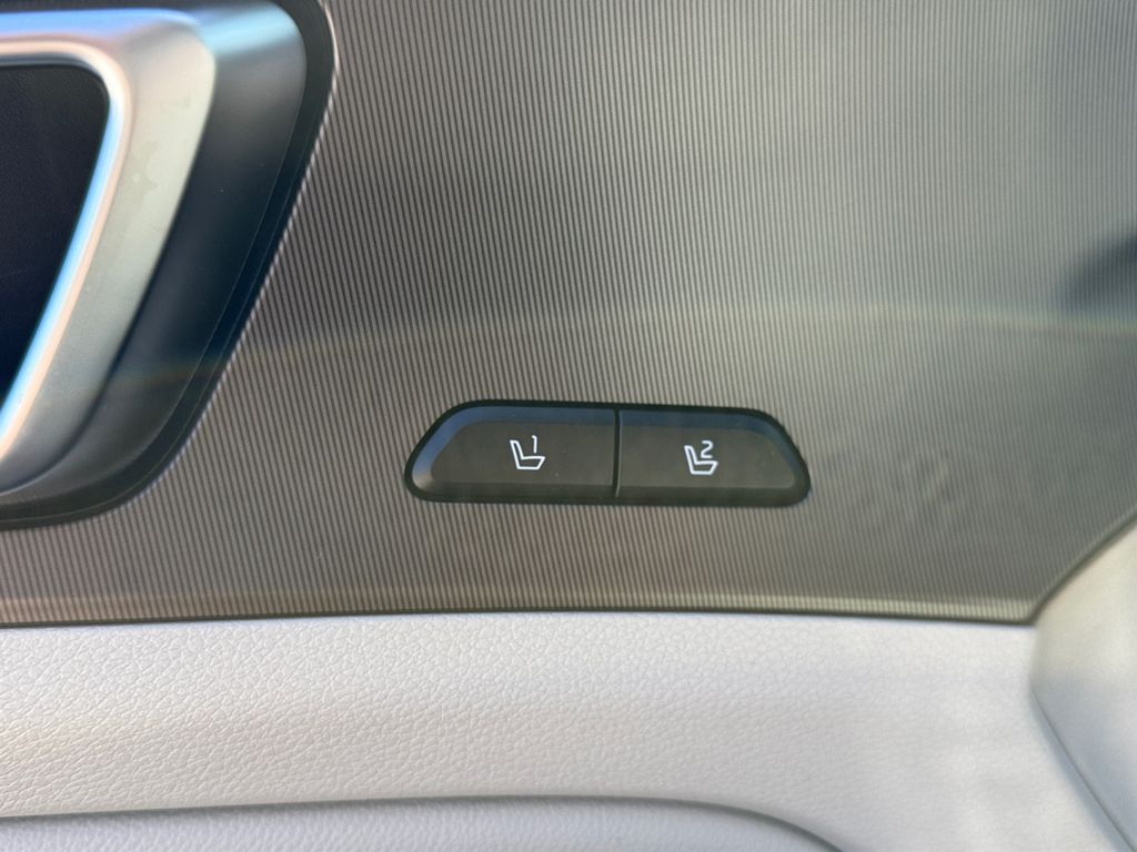 2026 Kia Sportage SX-Prestige Image 20 of 20