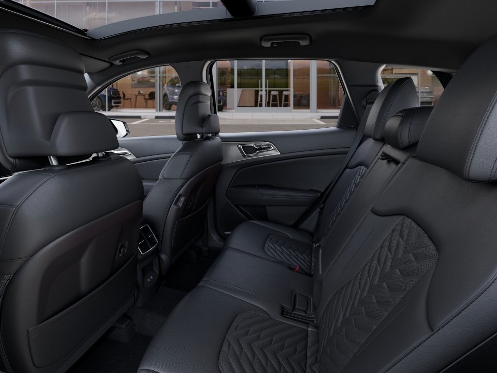 Vehicle image 14 of 27