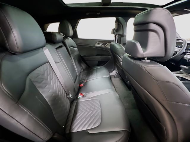 2026 Kia Sportage X-Line Image 12 of 34