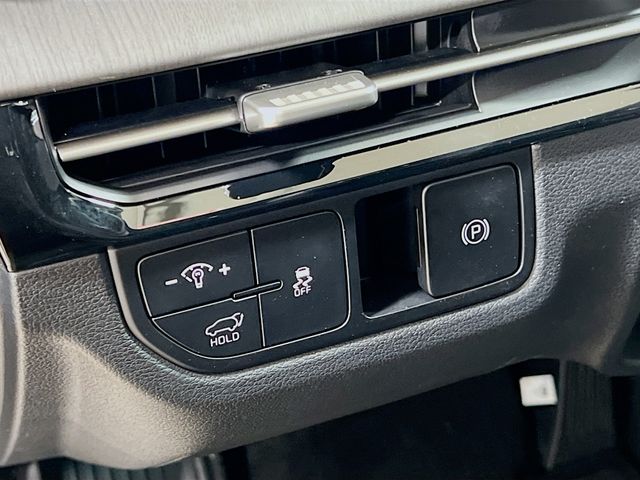 2026 Kia Sportage X-Line Image 27 of 34