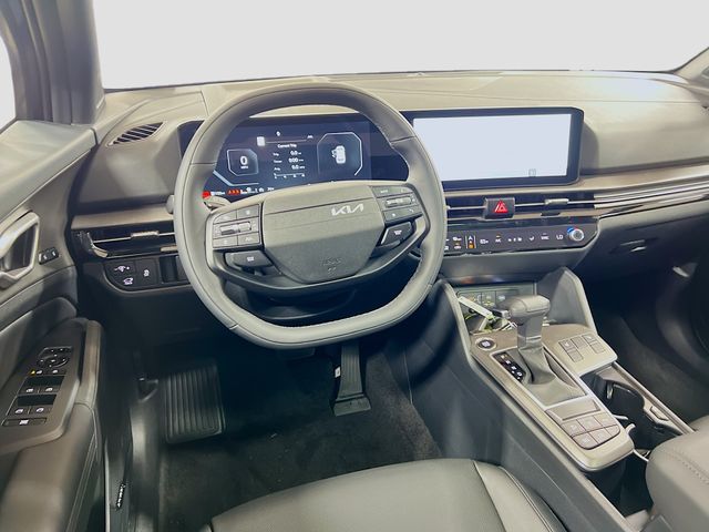 2026 Kia Sportage X-Line Image 19 of 34