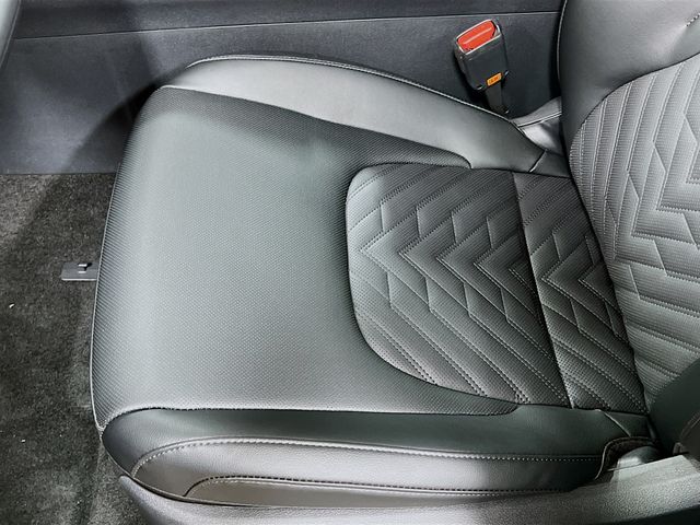 2026 Kia Sportage X-Line Image 16 of 34