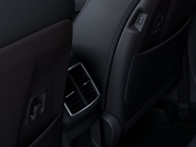 2026 Kia Sportage X-Line Image 24 of 27