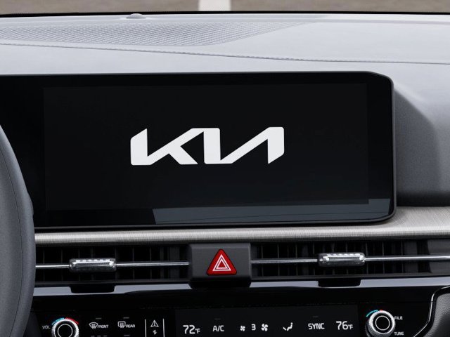 Vehicle image 20 of 27